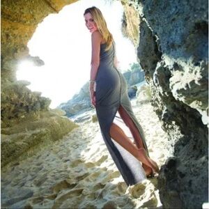 Talia Hancock Neiman Marcus Mia Maxi Dress Gray Back Button Medium